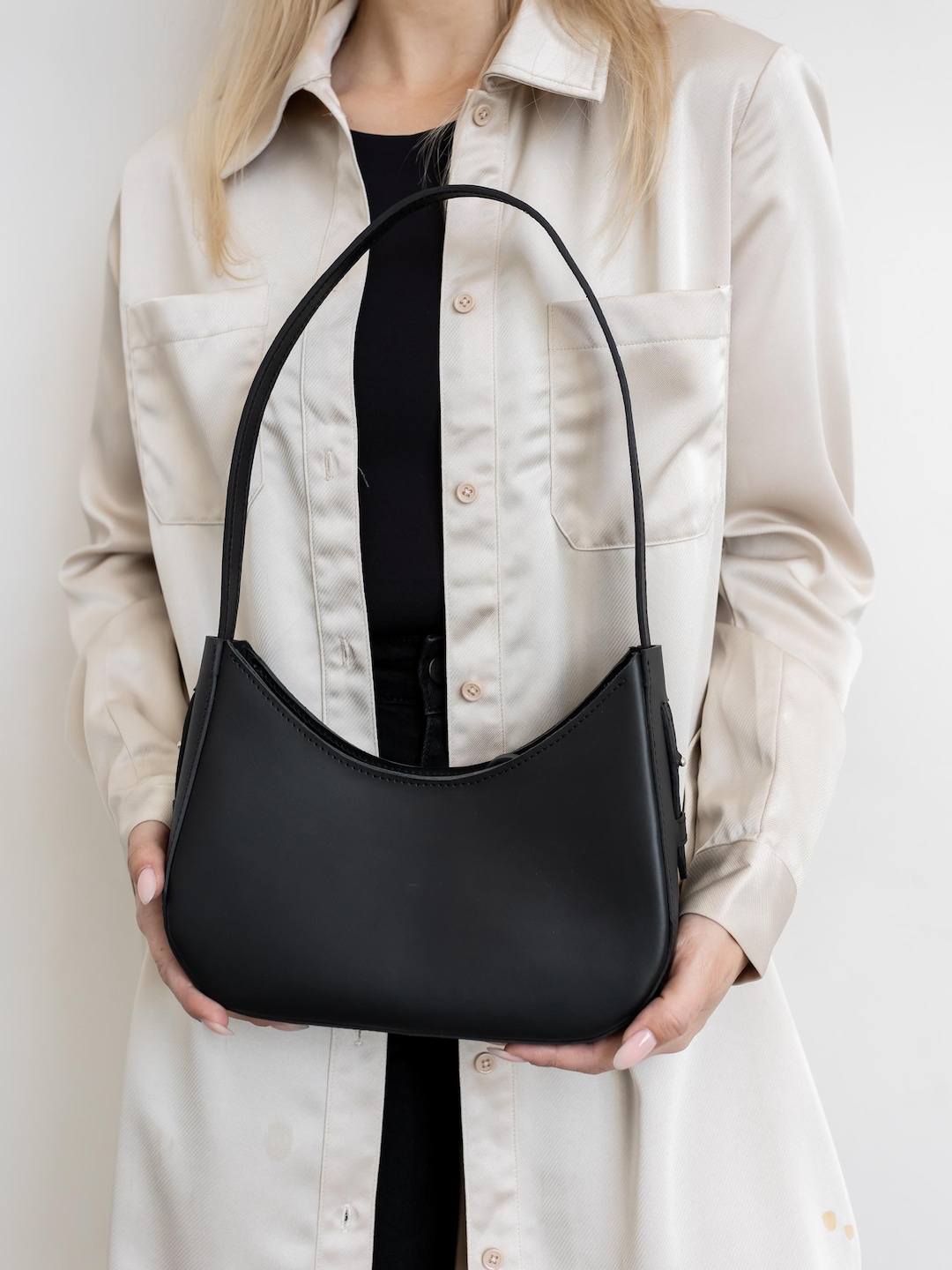 大西 MINIMAL LEATHER SHOULDER BAG 2926B Black Leather City Bag, Leather Shoulder Purse, Genuine