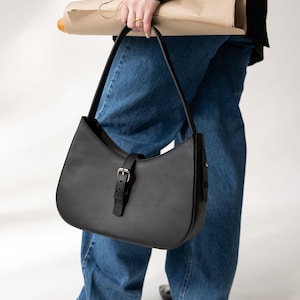 Elegant half moon city bag, genuine leather handbag, top handle bag for women, personalized shoulder purse, gift for sister, everyday bag