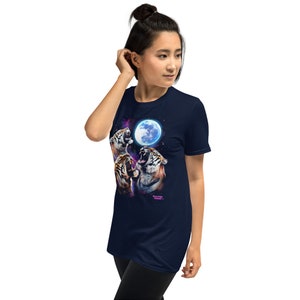 Three Tigers Howling at the Moon 3 Tiger Moon Short-Sleeve Unisex T-Shirt