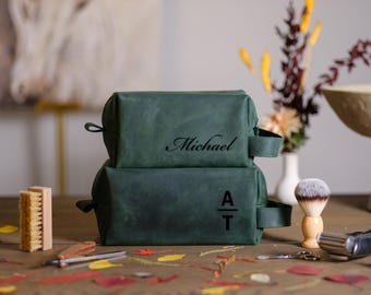 Personalized Leather Dopp Kit, Custom Toiletry Bag for Men, Groomsmen Gift, Travel Shaving Kit, Monogrammed Grooming Organizer