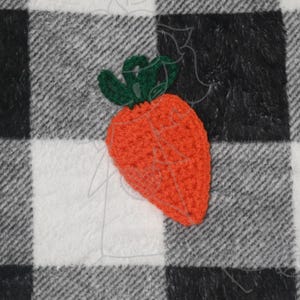 Crochet Carrot Clip
