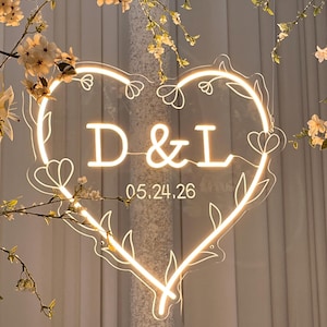 Custom Initials Heart Neon Sign,Minimalist Wedding Initials LED Neon Sign,Last Name Sign,Wedding Party Backdrop,Personalized Wedding Gifts