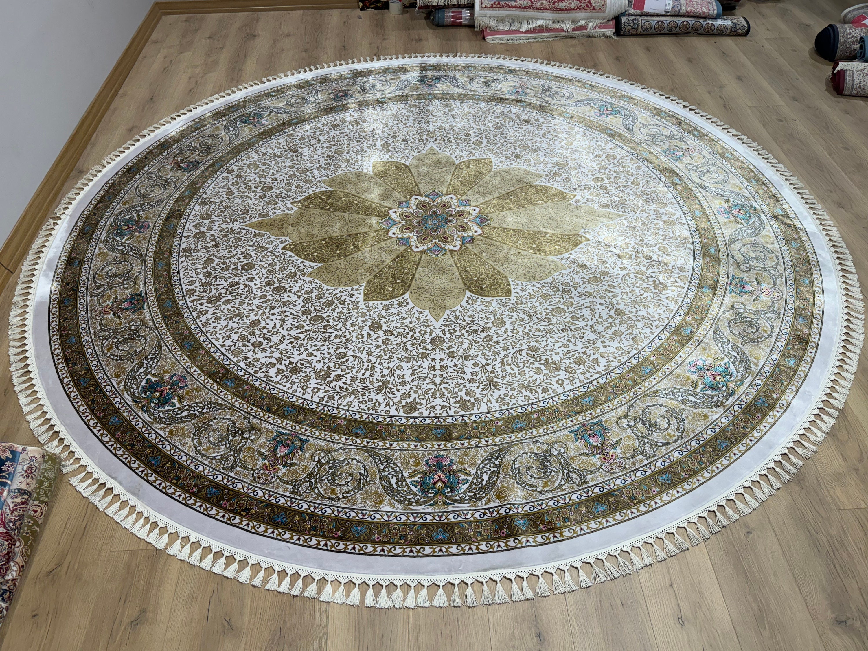 10x10 Round Rug, Living Room Circle Rug, %100 Bamboo Silk, Persian ...