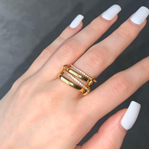 Linking Rings Interlocking, Multi-band Ring Layer, Cz Gold Linking Rings Interlocking, Multi-band Ring Layer, Cz Gold