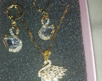 swan jewelery set