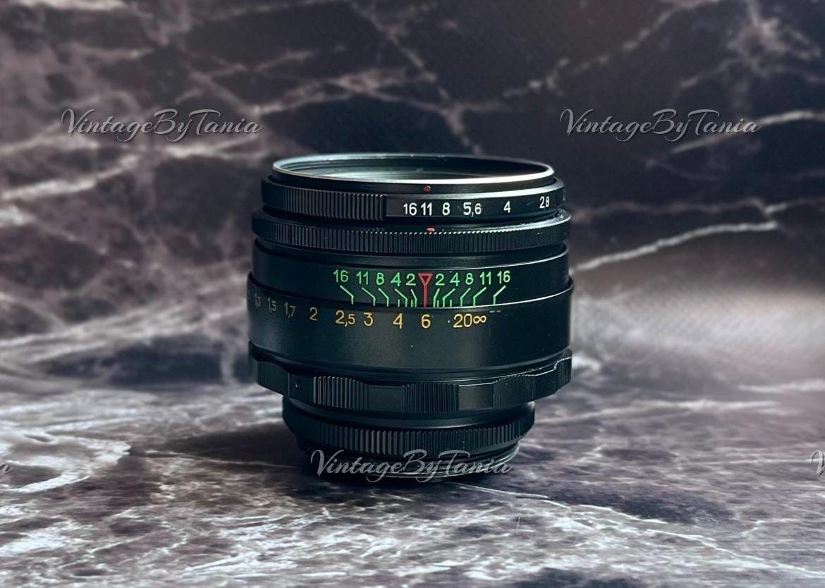 Helios-44-2 58mm F/2.0 ビンテージポートレートレンズ、渦巻きボケ