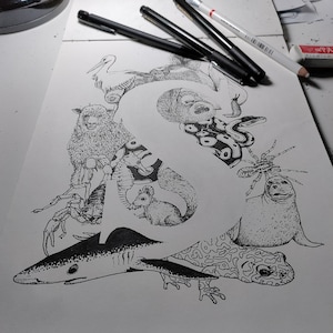 Ilustraciones personalizadas dibujadas a mano que describen la letra o inicial de su elección.