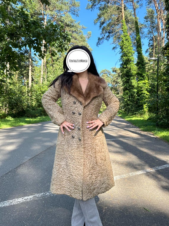 Astrakhan Fur Coat With Mink Fur Collar Small Size Excellent Condition Vintage Luxury Coat for Timeless Elegance Real Mink Fur Beige Etsy UK