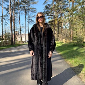 XL Dark Brown Mink Coat, Full Length Coat, Rare Find Vintage Style, Soft and Thick Mink Fur, High Quality Fur, Real Mink Coat, Vintage Coat