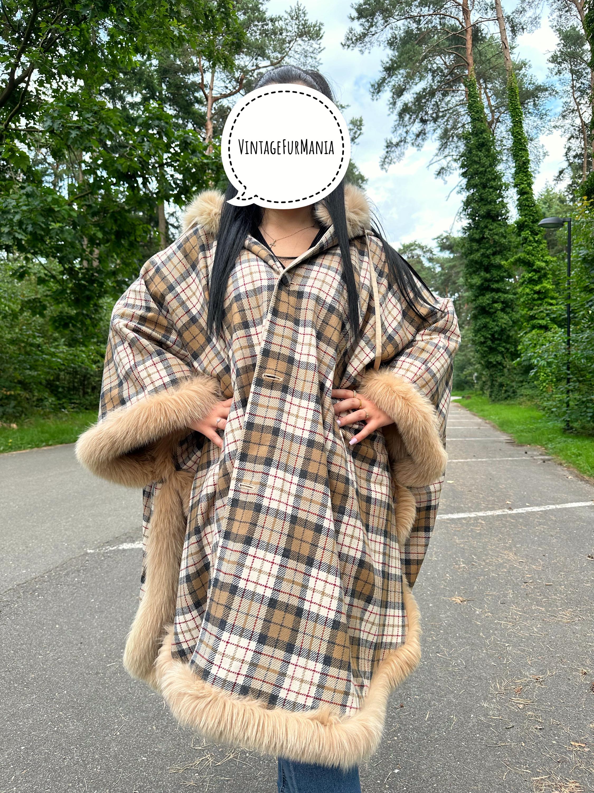 バーバリー フォックスファー付きコート