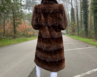 Designer Brown Mink Coat in Jacket Style With Zipper - M/L Designer Brown Mink Coat in Jacket Style With Zipper - M/L