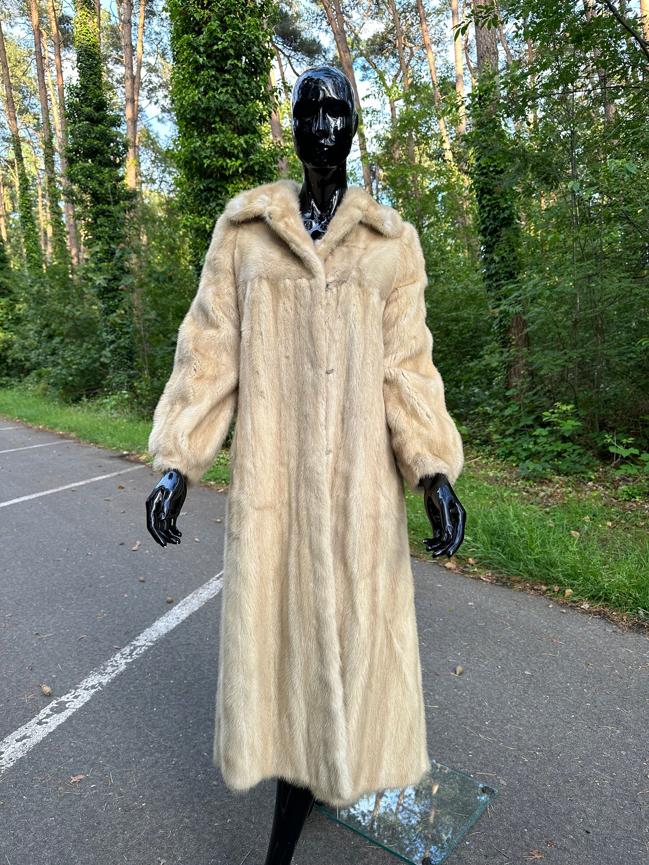 Long white mink coat 2025