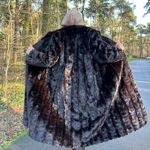 Dark Brown Mink Fur Coat Made in Pieces, XL Size, Full-Length Design, Real Mink Fur, Luxury Vintage Style, Soft and High-Quality Fur, Mink