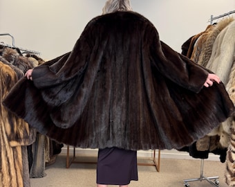 Brown Real Mink Fur Coat, Vintage Luxury Women's XXL, Soft Shiny Quality