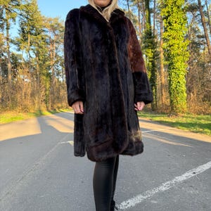 Mink Coat in Natural Brown Color, Large Size, Long Fur Coat, Real Mink Fur, Elegant & Timeless Women&#39;s Outerwear, Thick Soft Mink Fur Coat