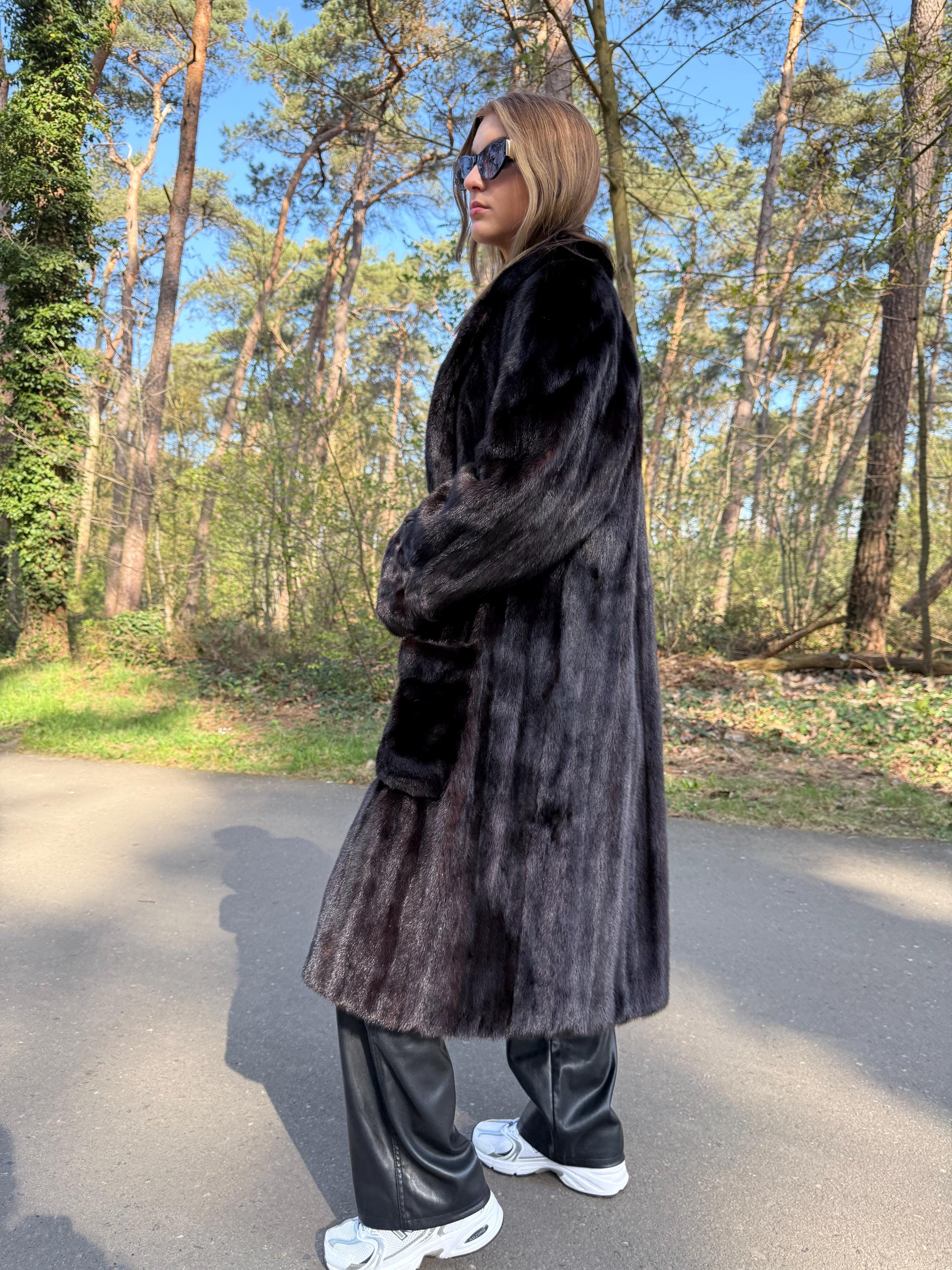 Superb Quality Ranched Mink サガミンク　PH196 Saga Furs | Other | Saga Mink Superb Quality Ranched Mink