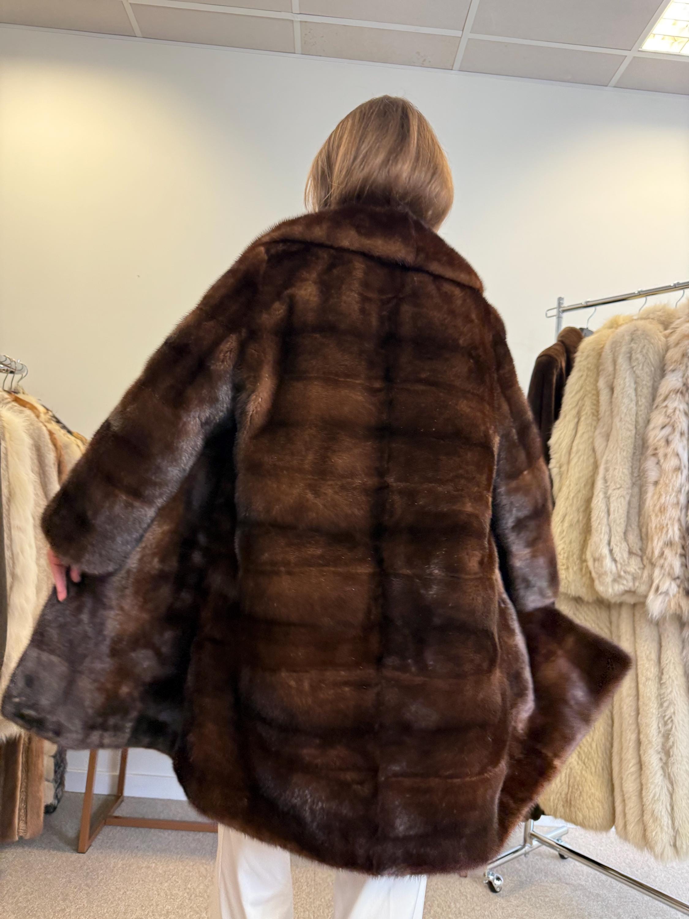 ナチュラルブラウンミンクコート、XLサイズ、本物の毛皮コート