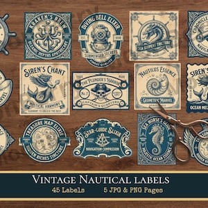 Puede incluir: Una colección de etiquetas náuticas de estilo vintage con ilustraciones de criaturas marinas, barcos y equipo marítimo en tonos azul y crema. Las etiquetas incluyen textos como Kraken's Brew, Siren's Chant y The Plunder's Harbor, junto a unas tijeras.