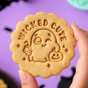 Wicked Cute Cookie Stamp & Cutter – Cute Halloween Ghost Design – Fun Ghost Cookie Press for Halloween Party Treats and Gifts