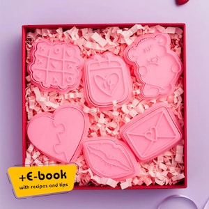 Juego de 6 cortadores de galletas y sellos para el día de San Valentín, perfectos para glaseado, incluye libro electrónico con recetas y consejos: oso, corazón, letra, beso, 14 de febrero