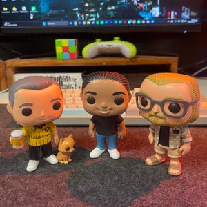CUSTOM POP figure from PHOTOS/ Personalized pop-style figure / Custom figure for Gifts/ free accessories image 2