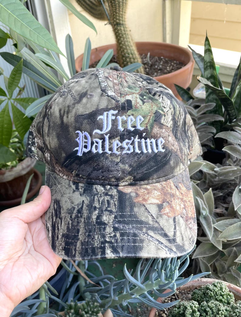 Kamuflaż z różową czapką baseballową Free Palestine Modna czapka baseballowa inspirowana Midwest Princess Czapka w stylu Camo Oak w stylu mchu z 1948 r. Czapka Trucker White