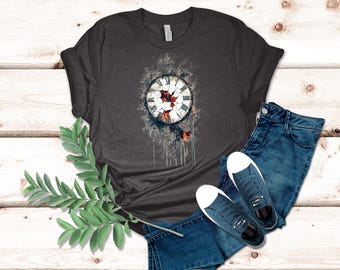 Broken Clock Art with Dramatic Details | Time and Decay Graphic Statement T-Shirt