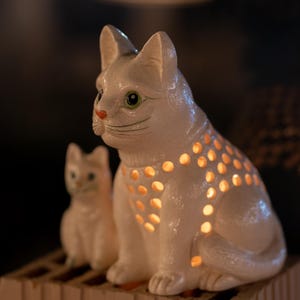 Handmade Candle Holder Cat | Ceramic | White
