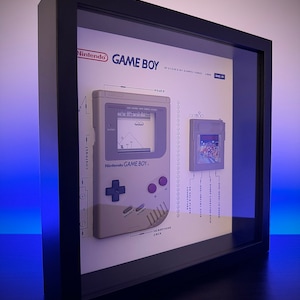 MiniBoy - Gerahmte Super Mario Themed Classic Gameboy Demontage Kunst. Teardown Display im Einbaurahmen, Custom Gameboy Print Design.