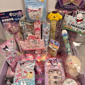 Box Kawaii Mix Sanrio: accessori di cancelleria, oggetti divertenti, adorabili fantasie Hello Kitty, My Melody, Cinnamoroll. Immergiti nella magia