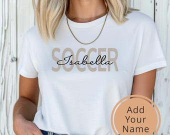 サッカーシャツ。サッカーギフト。カスタムTシャツ。サッカーファンシャツ。パーソナライズギフト。サッカー愛好家。スポーツTシャツ。サッカー選手シャツ