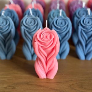Świeca sojowa Yoni Rose Vulva Shape Body Positive Decor, świeca artystyczna dla bogini, wyjątkowy, uwodzicielski prezent na wieczór panieński, dekoracja promująca dobre samopoczucie seksualne zdjęcie 12
