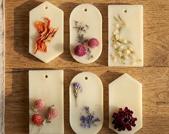Scented Soy Wax Sachet, Dried Flower Drawer Freshener, Natural Botanical Home Fragrance, Handmade Floral Closet Decor, Unique Gift for Her