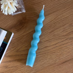 Spiral Taper Candle | Single Soy Wax Twist Candle | Elegant Table Decor | Handmade Minimalist Gift