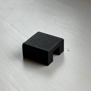 Magnetic Cable Organising Clip For Secretlab Magnus