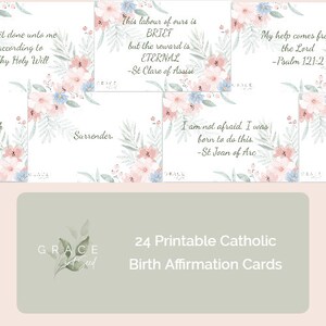 Puede incluir: 24 tarjetas de afirmación de nacimiento católicas imprimibles con diseños florales y citas inspiradoras. Las tarjetas presentan citas de Santa Clara de Asís, Santa Juana de Arco y el Salmo 121:2.