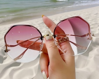 Summer Sunglasses for Women - Stylish UV Protection Eyewear for Summer Sun - Luxury Designed Fashionable Eye Glasses