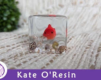 Mini Resin Fish Tank, Cube Resin, Fish in the Cube, Epoxy Fish, Cute Desk Decor, Mini Sculpture