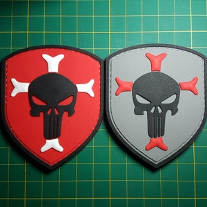 PVC SKULL templar Army badge Certified Gear  Police Motorcycle patch morale black badge gear vest bag Airsoft bullet Meme