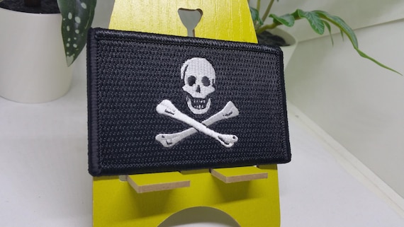 Jolly Roger Flag Patch morale tactical Movie Prop Display Cosplay Pirates Skull and Bones Calico Jack Totenkopf Crossbones Liberty of Death