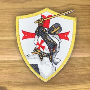 Parche táctico de caballero templario, cruz moral, escudo, Dios lo quiere, iglesia cristiana, en esta señal venceremos, ejército, guerra militar.