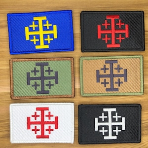 Naszywka z Krzyżem Jerozolimskim i Templariuszami – taktyczne odznaki morale, średniowieczny emblemat krzyżowca, haft wojskowy na rzep