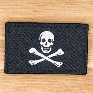 Jolly Roger Flag Patch morale tactical Movie Prop Display Cosplay Pirates Skull and Bones Calico Jack Totenkopf Crossbones Liberty of Death image 9
