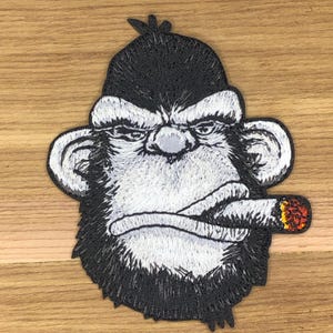 Ape smoking cigar patch morale embroidery monkey vietnam helmet ace card red beret special tactical forces usa navy seals orangutan