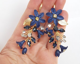 Navy blue floral earrings, Bridal dangle earrings, Dark Blue flower earrings, Gold leaf And flower earrings