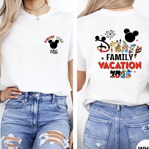 Camiseta Disney Family Vacation 2025, camiseta Disney de bolsillo, camisetas Disney personalizadas, camisetas Disney para parejas (delantera y trasera), personajes Disney
