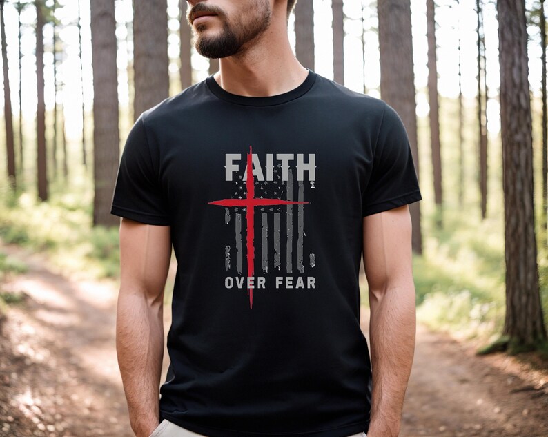 Diseño patriótico "La fe supera el miedo" (PNG, JPG), camiseta cristiana, descarga instantánea, diseño de cruz, PNG cristiano, diseños cristianos imagen 3