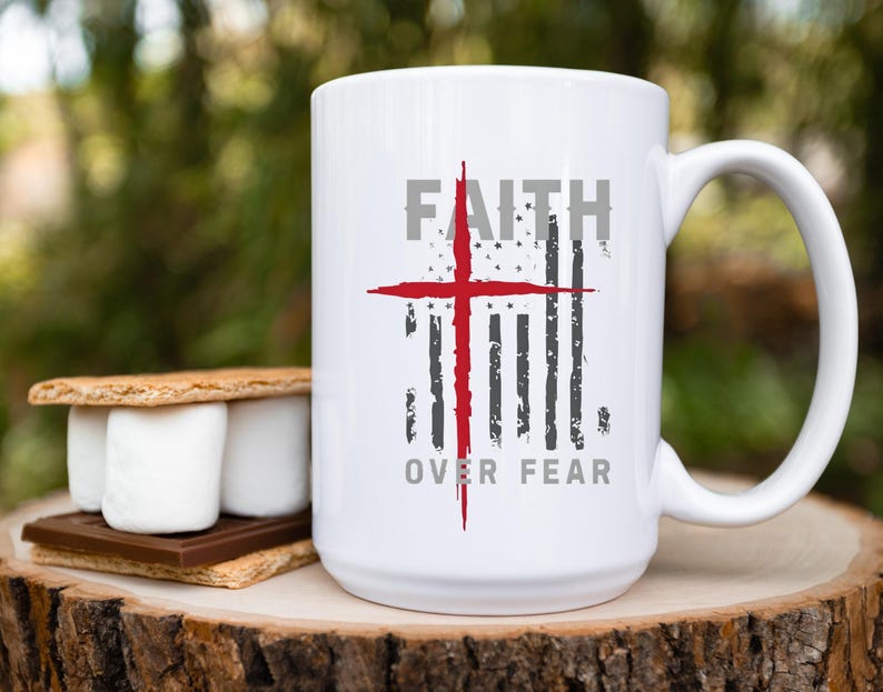 Diseño patriótico "La fe supera el miedo" (PNG, JPG), camiseta cristiana, descarga instantánea, diseño de cruz, PNG cristiano, diseños cristianos imagen 8