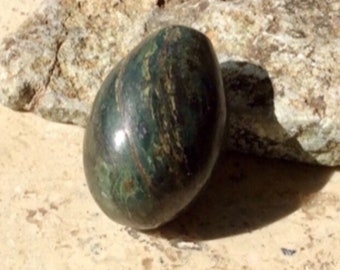 Egg stone carved in Guatemalan jade serpentine Maya jade