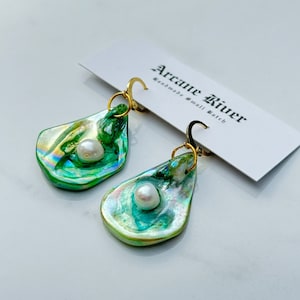 Oyster Pearl Earrings | Venus Earrings | Natural Earrings